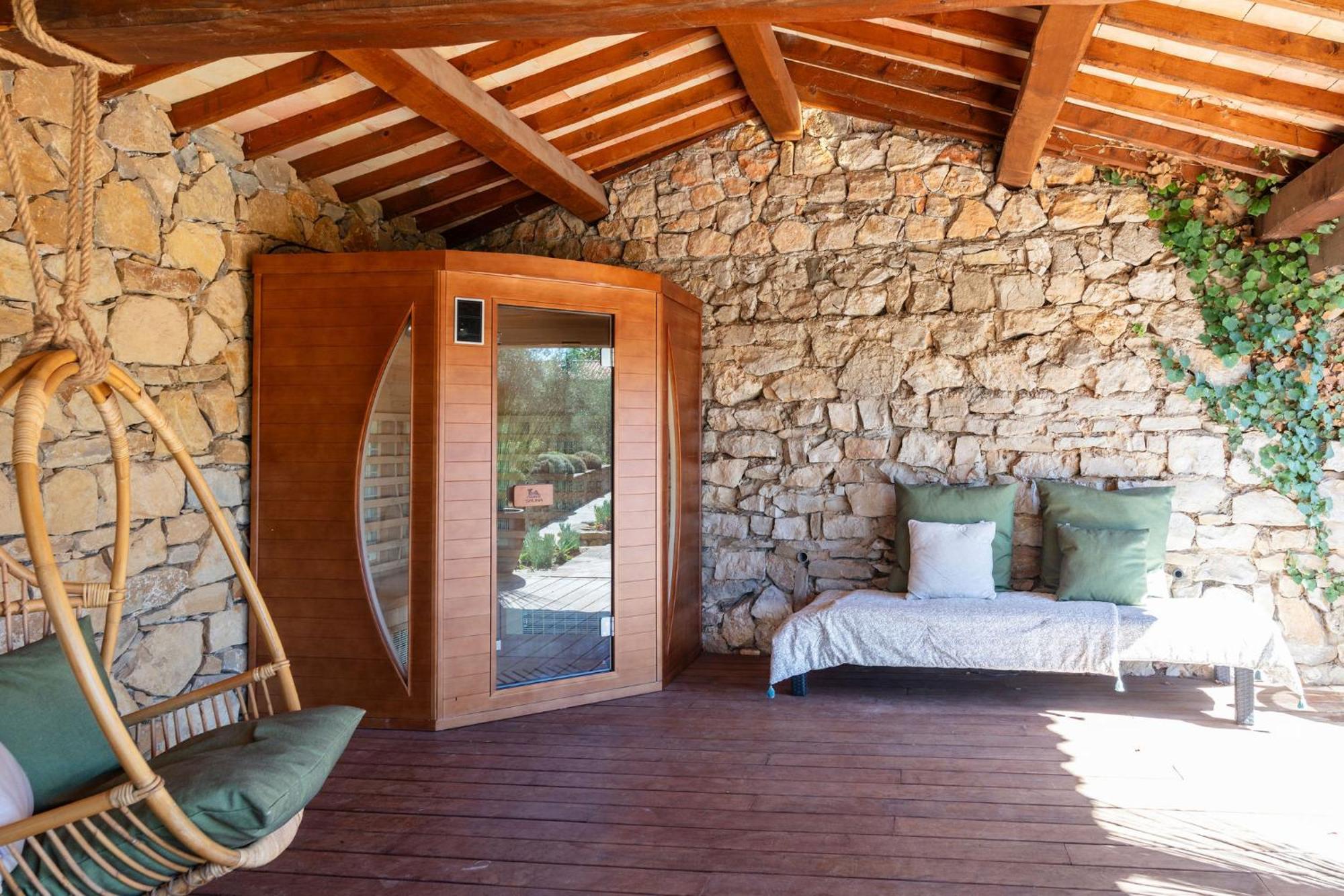 Hotel La Magdeleine - Mathias Dandine Gémenos Exterior foto